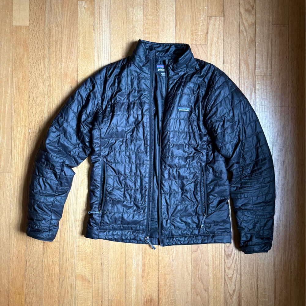 Patagonia Black Nano Puff - S